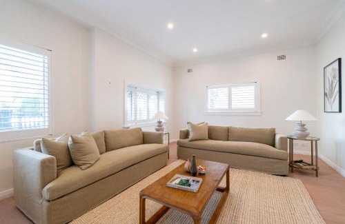 Bondi Beach House | Homely Bondi Beach base close and comfortable