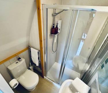 Cheriton Bishop Apartment | Homely Pod By The Moor & Fishing