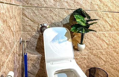 Nashik Apartment | Homely stay at heart of city to easily travel to popular spots of Nashik.