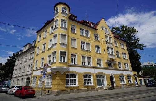 Obergiesing Apartment | Homely Stay Studio1 - Your place to relax