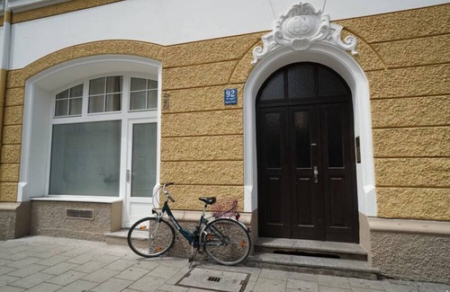 Obergiesing Apartment | Homely Stay Studio1 - Your place to relax