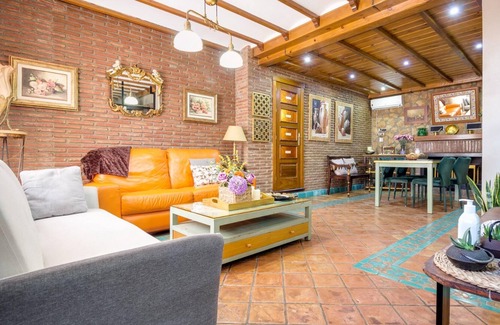 Padul Villa | Homerez - Amazing villa for 5 ppl. with swimming-pool and terrace at Padul