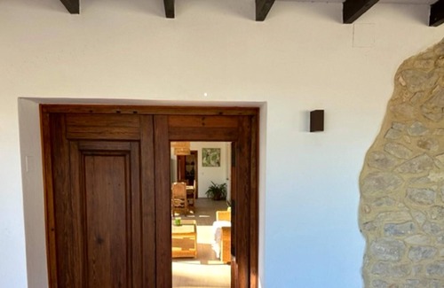 Paratella Apartment | Homerez - Apartment for 6 pers. with swimming pool and garden in Benimarco