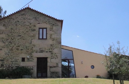 Maceira Apartment | Homerez - Apartment in Seia, mountain view