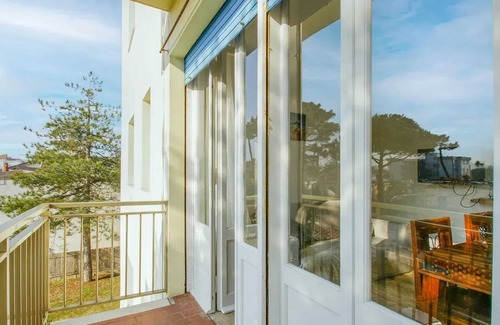 Lido degli Scacchi Apartment | Homerez - Apt in Lido di Pomposa, balcony.