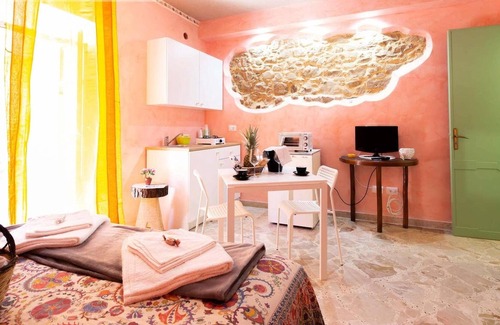 Castelbuono Apartment | Homerez - Beautiful studio 13 km away from the beach for 3 ppl. at Castelbuono