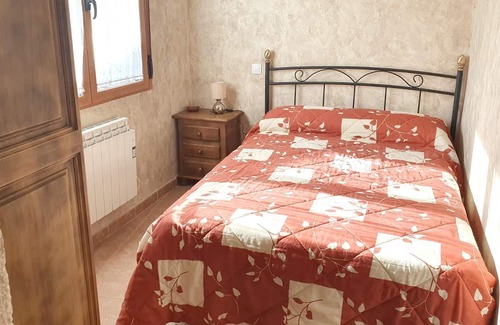 Navaluenga House | Homerez - Big house for 9 ppl. with terrace at Navaluenga