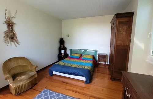 Saubrigues House | Homerez - Big house for 10 ppl. with garden at Saubrigues