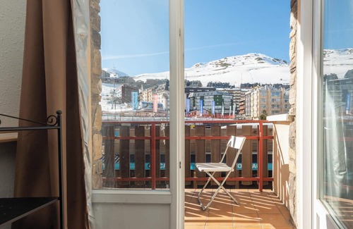 Meritxell Apartment | Homerez - Charming Studio Pas de la Casa 33m² Balcony