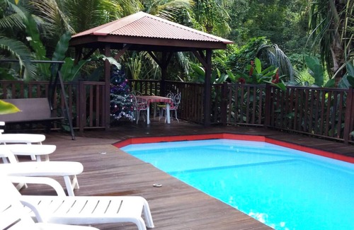 Pointe-Noire House | Homerez - Charming Bungalow with Pool in Pointe-Noire