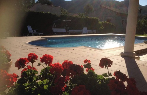 Cruas House | Homerez - Charming House in Cruas + Shared Pool