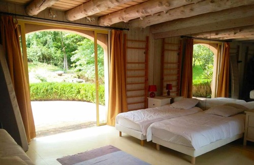 Jurancon Villa | Homerez - Charming Villa at the Heart of Jurançon with Private Pool