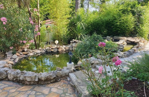 Neoules Villa | Homerez - Charming Villa in Néoules with Private Pool