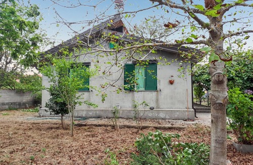 Scilla House | Homerez - Comfortable House in Solano Superiore with Garden