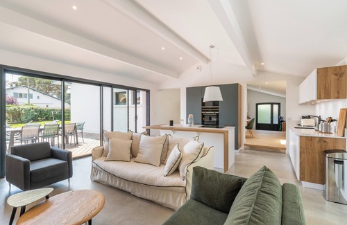 Seignosse Villa | Homerez - Comfortable Villa in Seignosse with Private Pool