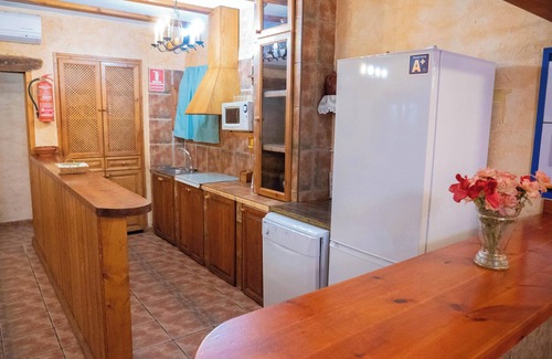 Algaida Villa | Homerez - Elegant Villa in Archena + Private Pool