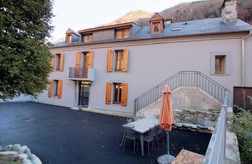 Cauterets House | Homerez - Forest Family House in Cauterets with Mountain View