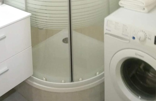 Les Pavillons-sous-Bois Apartment | Homerez - Appartement for 2 ppl. with terrace at Les Pavillons-sous-Bois