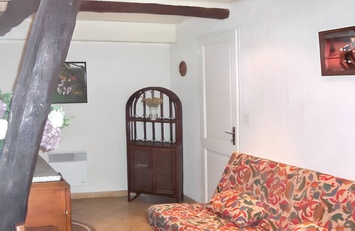 Barcelonnette House | Homerez - House Barcelonnette, fireplace