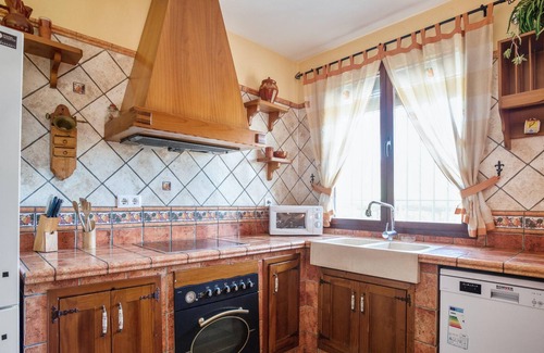 Carcabuey House | Homerez - House for 11 ppl. with swimming-pool, garden and terrace at Carcabuey