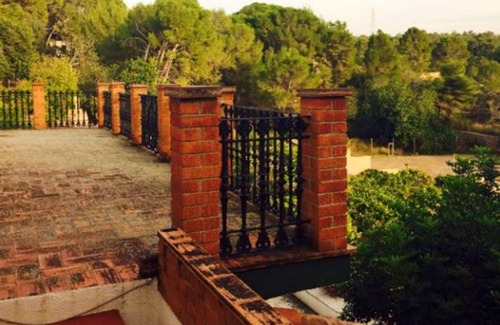 Tortosa House | Homerez - House for 16 ppl. with swimming-pool, garden and terrace at Tortosa