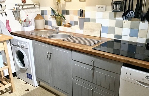 Pouzols-Minervois House | Homerez - House in Pouzols-Minervois