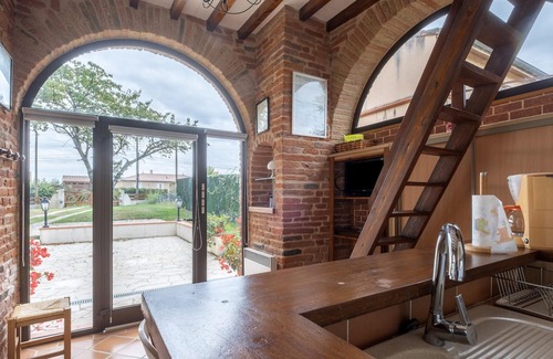 Villemur-sur-Tarn House | Homerez - House for 4 pers. with shared pool in Villemur-sur-Tarn