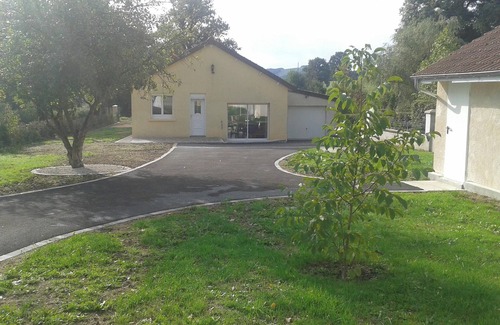 Thil-sur-Arroux House | Homerez - House in Thil-sur-Arroux