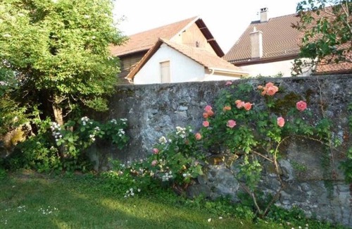 Chavornay House | Homerez - House in Chavornay, free parking