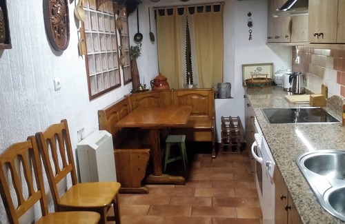 La Hoya House | Homerez - House in La Hoya mountain view