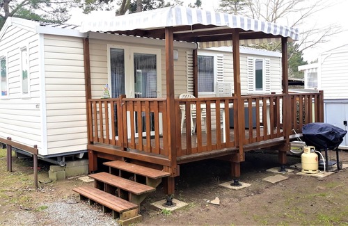 Saint-Jean-de-Monts House | Homerez last minute deal - Amazing bungalow with shared pool