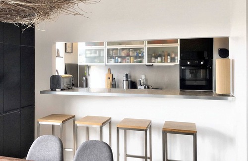 Quartier de la Roquette Apartment | Homerez - Paris Apartment with Terrace