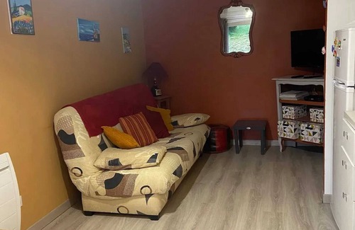 Lapte Apartment | Homerez - Renovated Apartment in Lapte with Terrace 40 m²