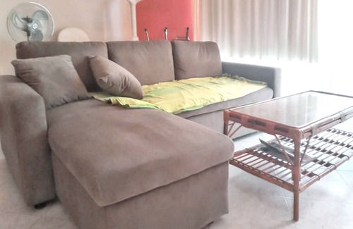 Marsalforn Apartment | Homerez - Sea View Apartment in Iż-Żebbuġ - 70 sqm