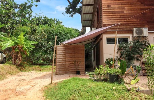 Cayenne Apartment | Homerez - Studio with shared pool in Cayenne