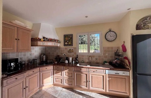 Saint-Siffret Villa | Homerez - Villa in Saint-Siffret