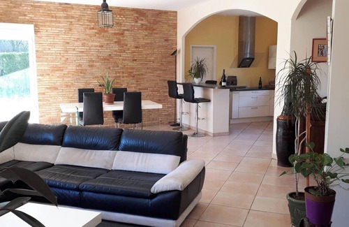 Paulhac Villa | Homerez - Villa with Pool in Paulhac