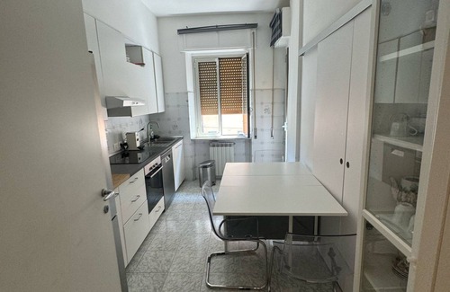 Ancona Apartment | Homes in Ancona VVR6