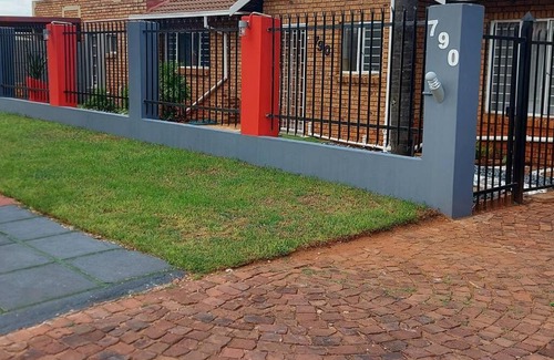 Pretoria House | Homes of Ace - D2 Executive