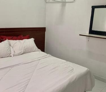 Kawasan Perindustrian Chendering House | Homestay Bajet MokAji