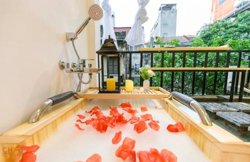 Truc Bach House | Homestay CHAT - Hanoi Heritage Hideaway