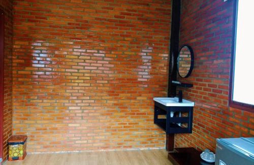Quan Tom Hotel | HOMESTAY HƯƠNG RỪNG