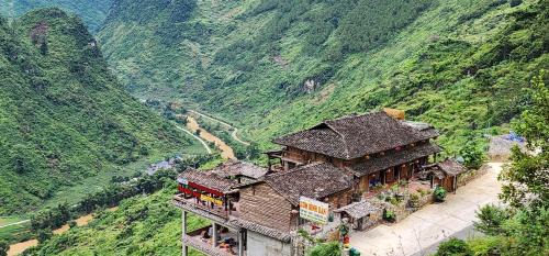 Quan Ba Hotel | Homestay Huyền Thoại Cao Nguyên Đá