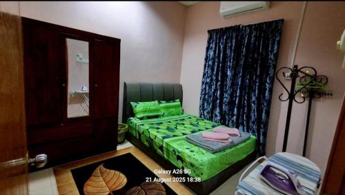 Kuala Berang House | Homestay Kuala Berang Solehah Full Aircond Wifi & Netflix