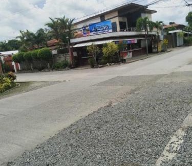 Butuan House | Homestay rooms or house for rent in a 3-bedroom subdivision house