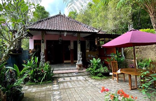 Munduk House | Homestay Sente