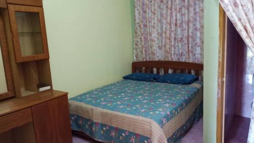 Cherang Ruku House | Homestay Zahra Sri Bayu