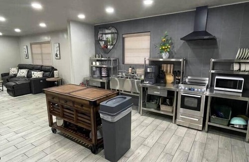 Hugo House | HomeSuite Cabin | Near Casino & Hugo Lake