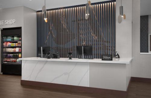 Portsmouth Hotel | Homewood Suites By Hilton Portsmouth Downtown