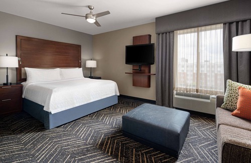 Springfield Hotel | Homewood Suites Springfield VA